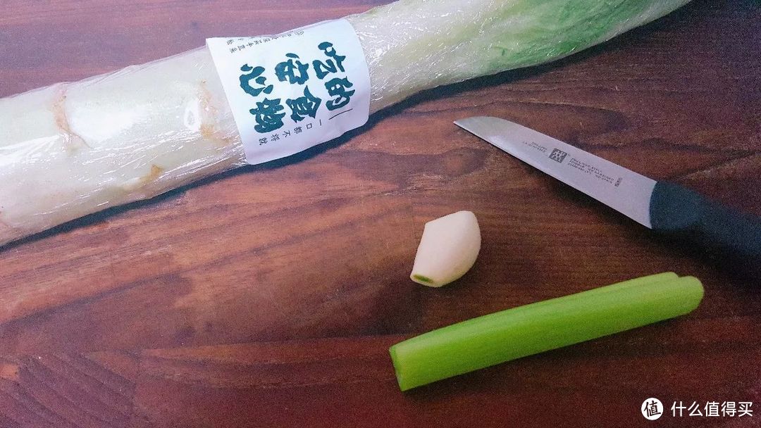 不到5分钟就能出锅的快手菜，味道香口感棒，热炒凉拌都好吃