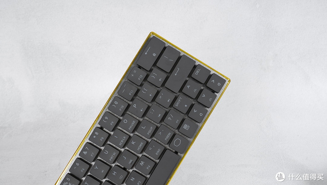 酷冷至尊SK621机械键盘实属笔记本伴侣,Cherry MX 矮轴+双模+RGB灯光