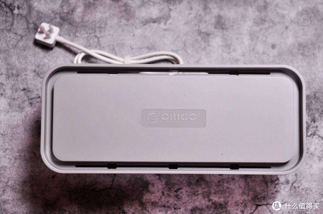 我终于受不了了，ORICO USB插座 收纳盒套装使用体验