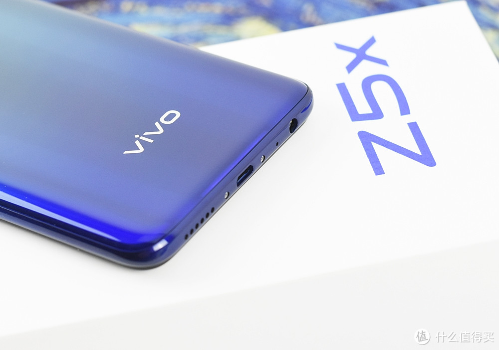 vivo Z5x 智能手机 可能是 续航最持久的 高通710 全面屏 水桶机