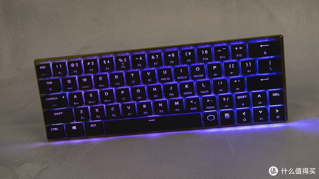 酷冷至尊SK621机械键盘实属笔记本伴侣,Cherry MX 矮轴+双模+RGB灯光