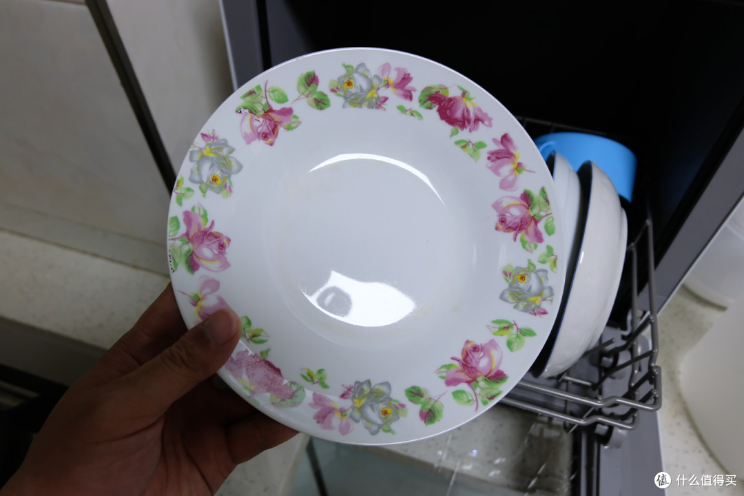 999元入手的洗碗机还是比较香,Midea美的 范M1 台式除菌洗碗机 体验