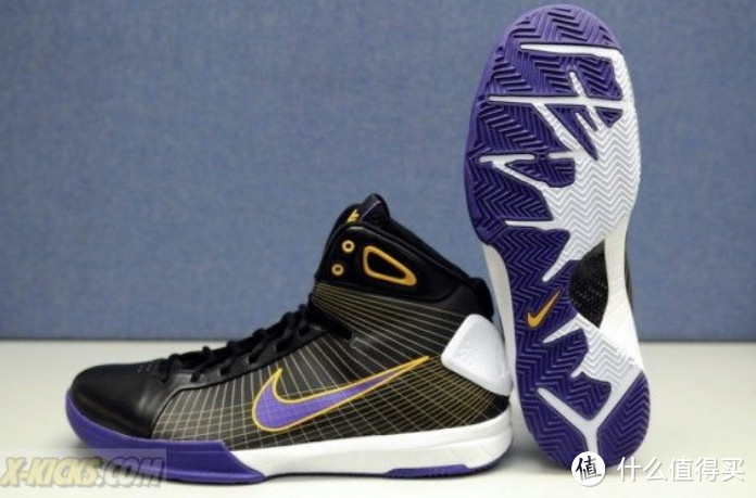 Hyperdunk08的鞋面 + Zoom Kobe IV鞋底