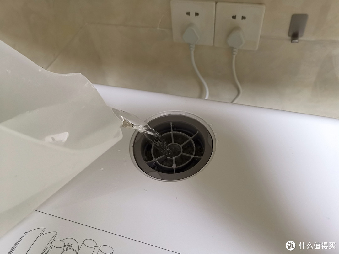 999元入手的洗碗机还是比较香,Midea美的 范M1 台式除菌洗碗机 体验