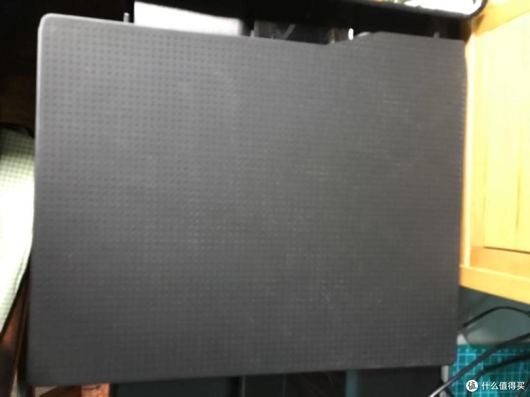 海盗船的无线充电版鼠标垫开箱 corsair MM1000简聊