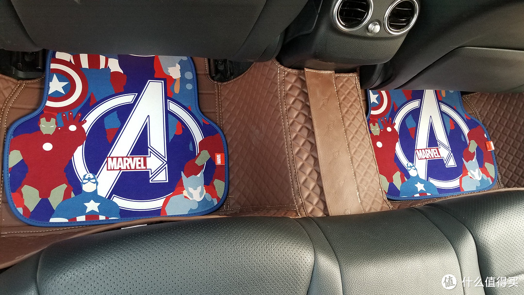 MARVEL复仇者联盟+PVC皮革全包围脚垫,尝试做一次有趣的搭配。