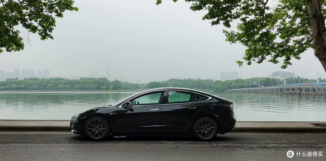 开完后再也不想碰油车--特斯拉Model 3驾驶体验
