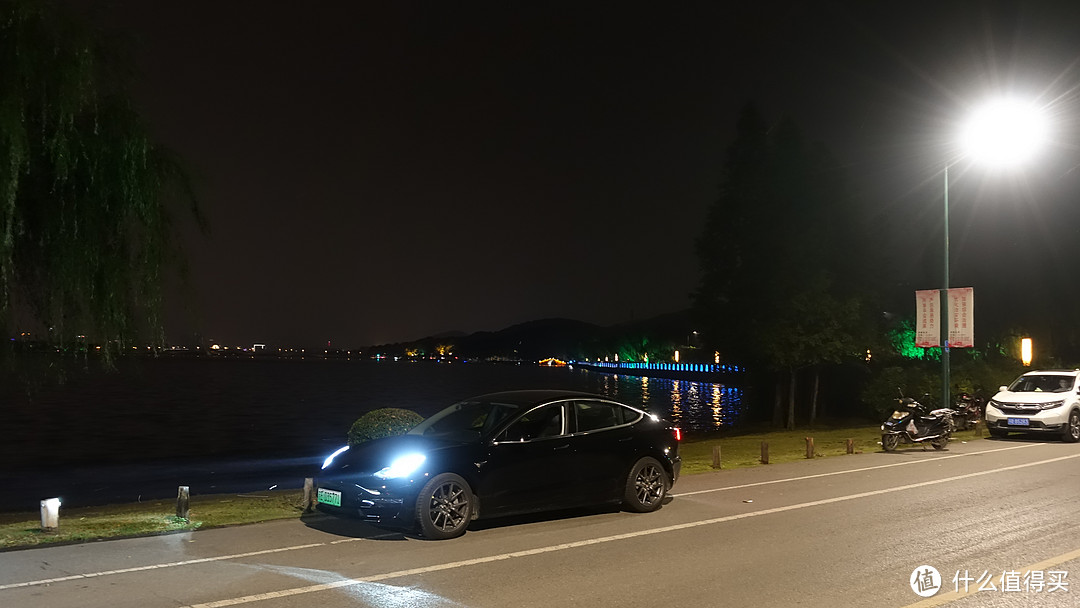 开完后再也不想碰油车--特斯拉Model 3驾驶体验