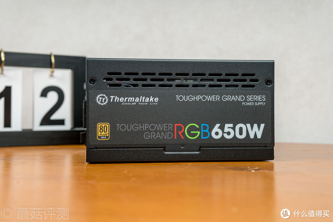 机箱内的最后一个模块，也即将被RGB统治——Tt TPG 650W RGB电源