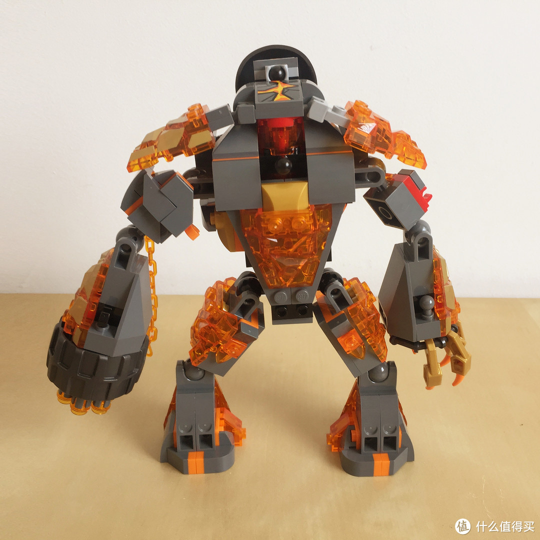 玩具测评丨LEGO乐高76128《蜘蛛侠：英雄远征》大战熔岩人