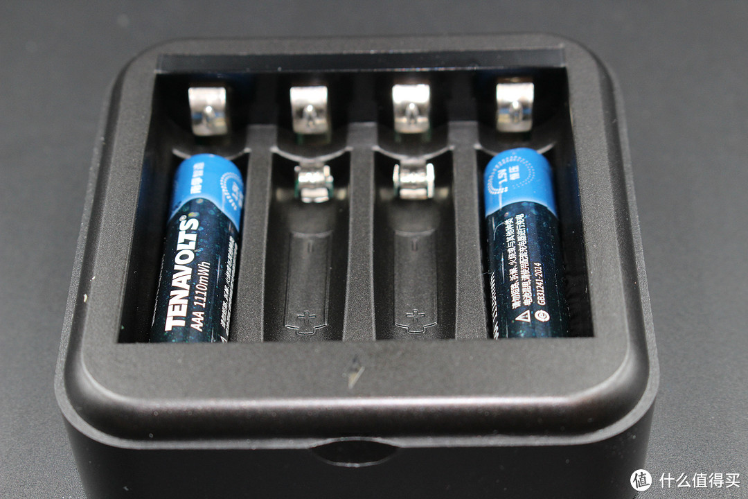 南孚7号AAA锂电池充电器套装简单评测