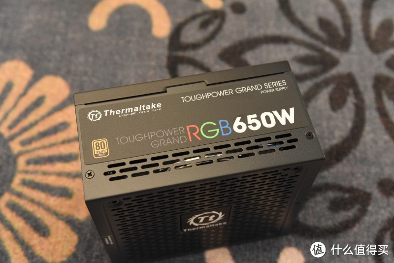 颜值与性能全面兼顾---影驰 RTX 2070 星曜显卡 & Tt 650W RGB电源升级记