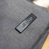 宜丽客S037摄影包外观展示(面料|防雨罩|密码锁|口袋|拉链)
