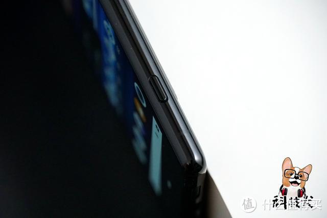 Xperia1体验：回归经典的索尼设计 世界首创4K OLED屏幕智能手机