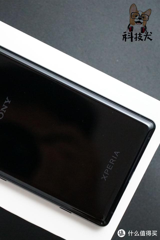 Xperia1体验：回归经典的索尼设计 世界首创4K OLED屏幕智能手机