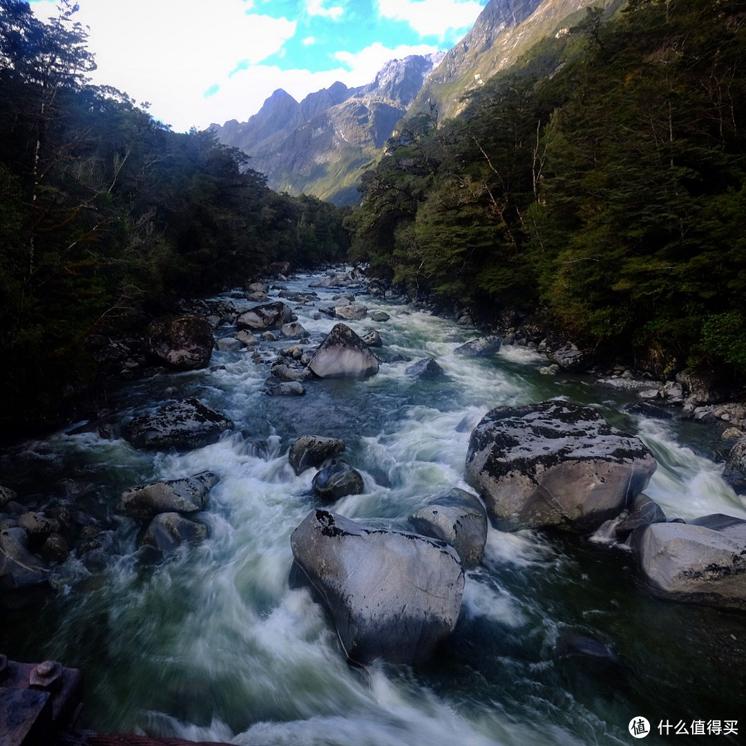 南岛南部海岸线