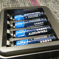 【轻评测】南孚 TENAVOLTS 7号AAA充电锂电池 4粒套装 1.5V恒压快充