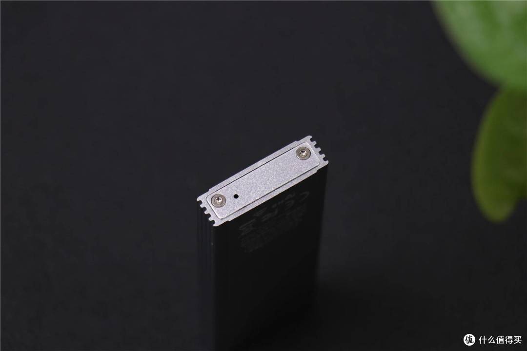 有了它我再也不怕丢U盘了,你也可以考虑试试--ORICO M.2 SSD固态硬盘盒 使用分享