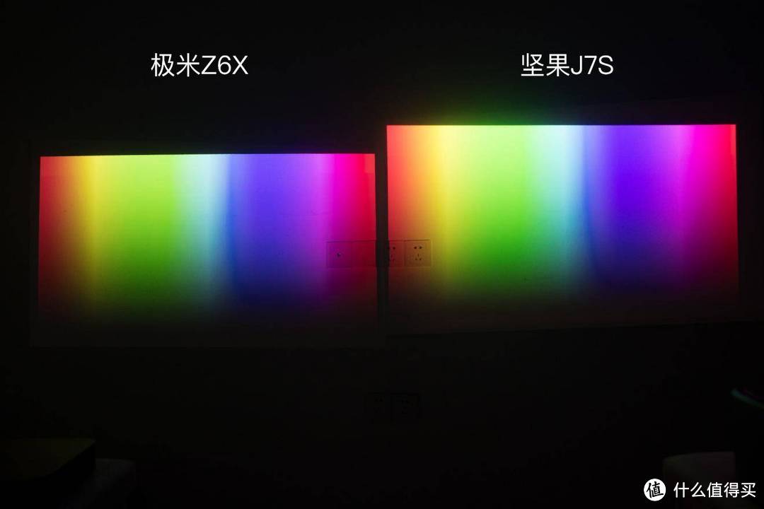 买对能省1000？极米Z6X全方位对比坚果J7S体验