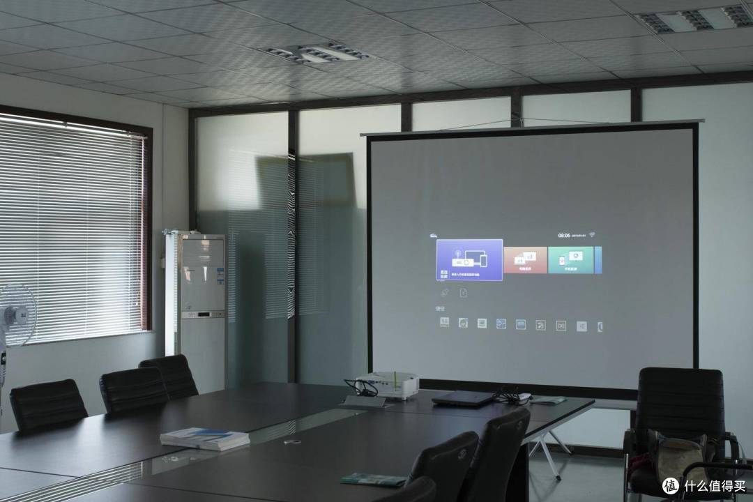 不怕白天开窗投屏,明基BenQ E580投影助我完成安全培训任务