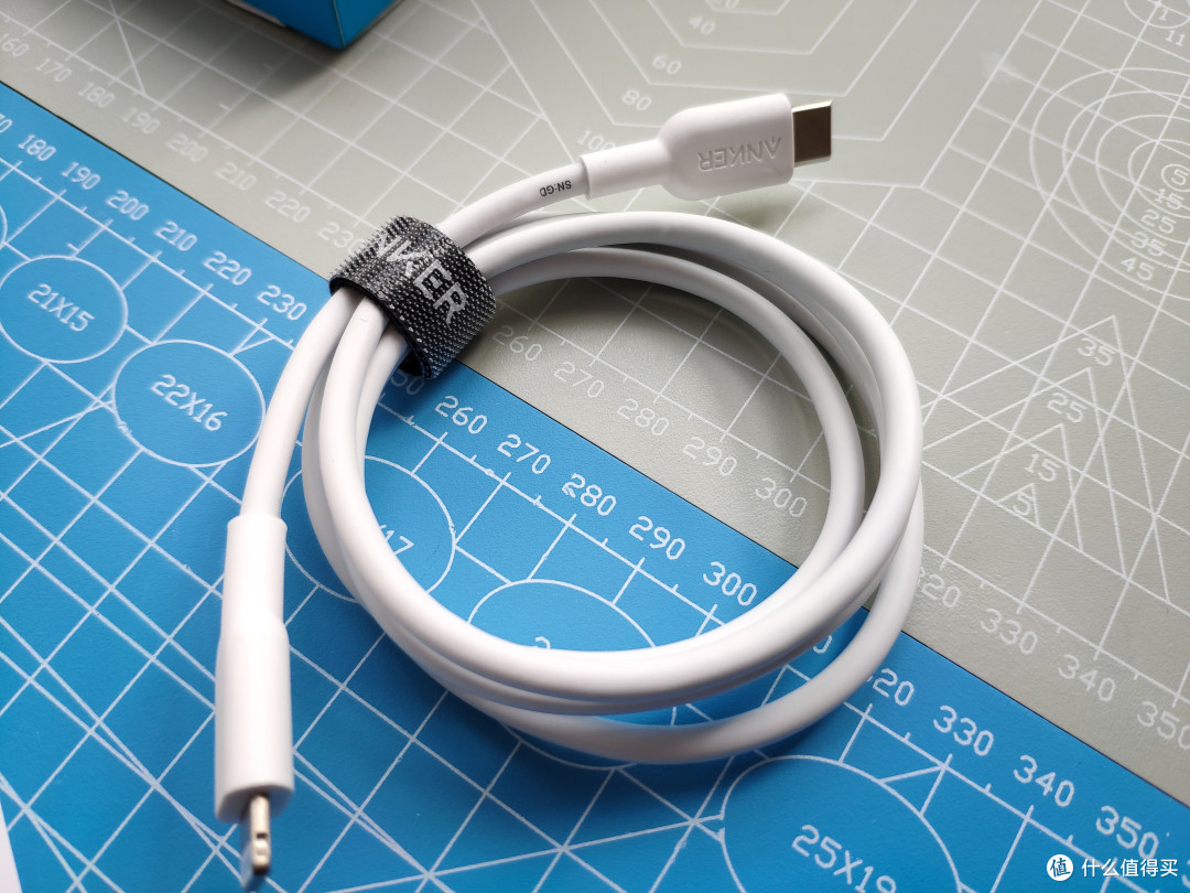 Anker 安克 氮化镓 30w PD快充套装:GaN单口充电头+ C to Lightning(MFI认证)充电线 试用报告