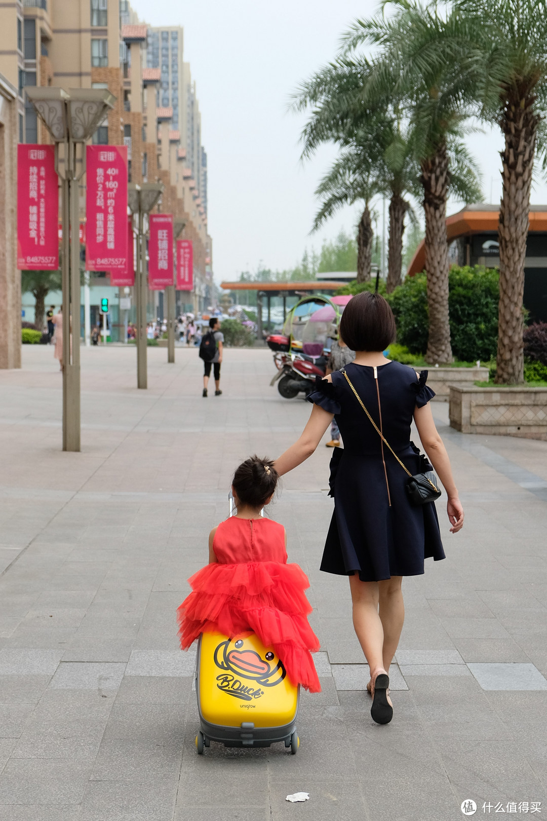 真正的溜娃神器来了吗？什么值得买众测报告-稚行趣玩遛遛箱