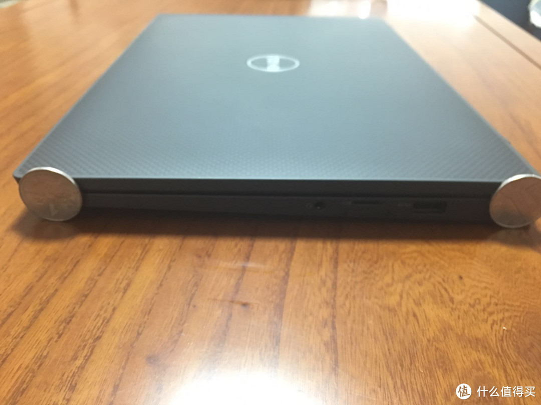 纠结一年后入手DELL Latitude7400