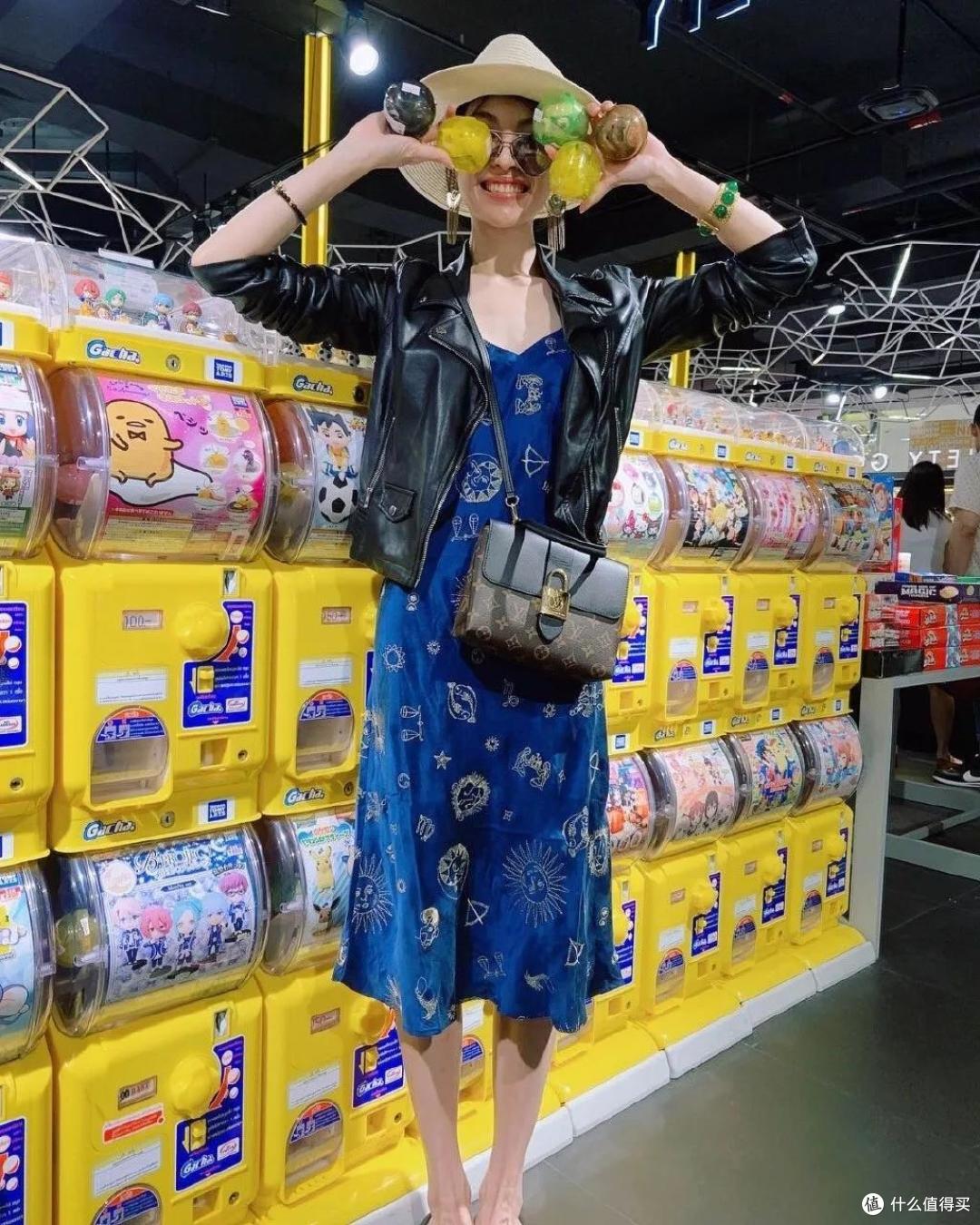 送你一份旅行拍照POSE大全,从此面对镜头不再尴尬!