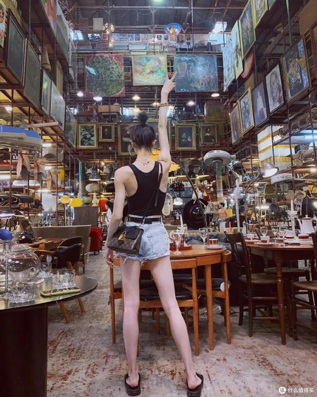 送你一份旅行拍照POSE大全,从此面对镜头不再尴尬!