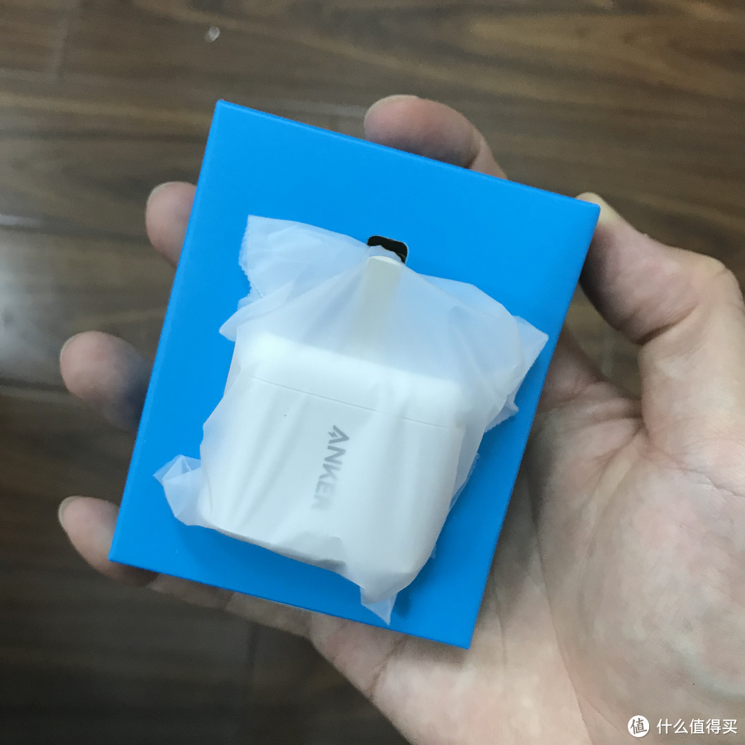 充电爆快且小巧便携！Anker GaN+C to Lightning快充套装测评