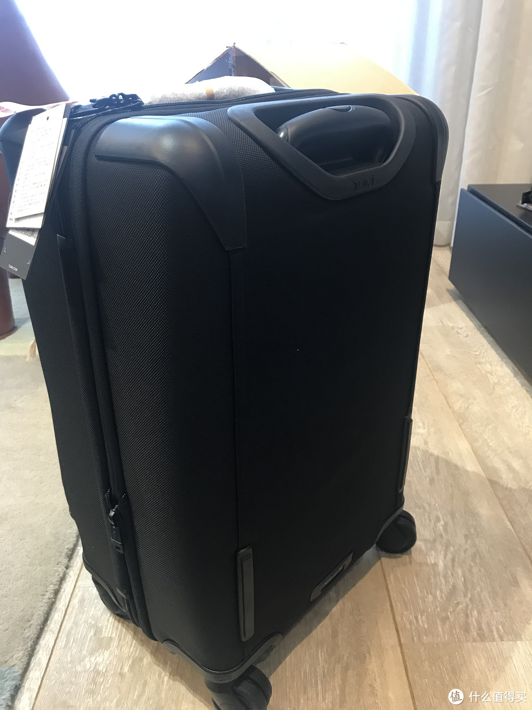 坐飞机贵重物品随身带，TUMI ALPHA2拉杆登机箱开箱评测