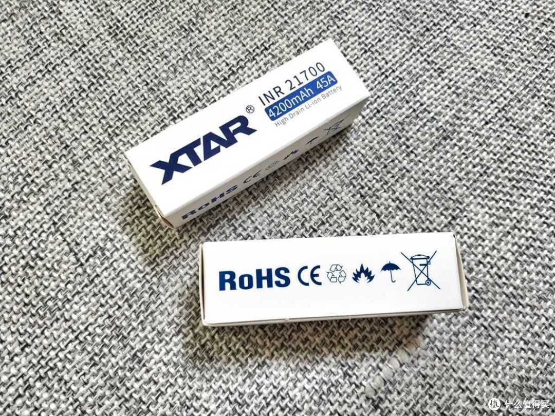 全网最快的充电器XTAR ST2开箱、体验