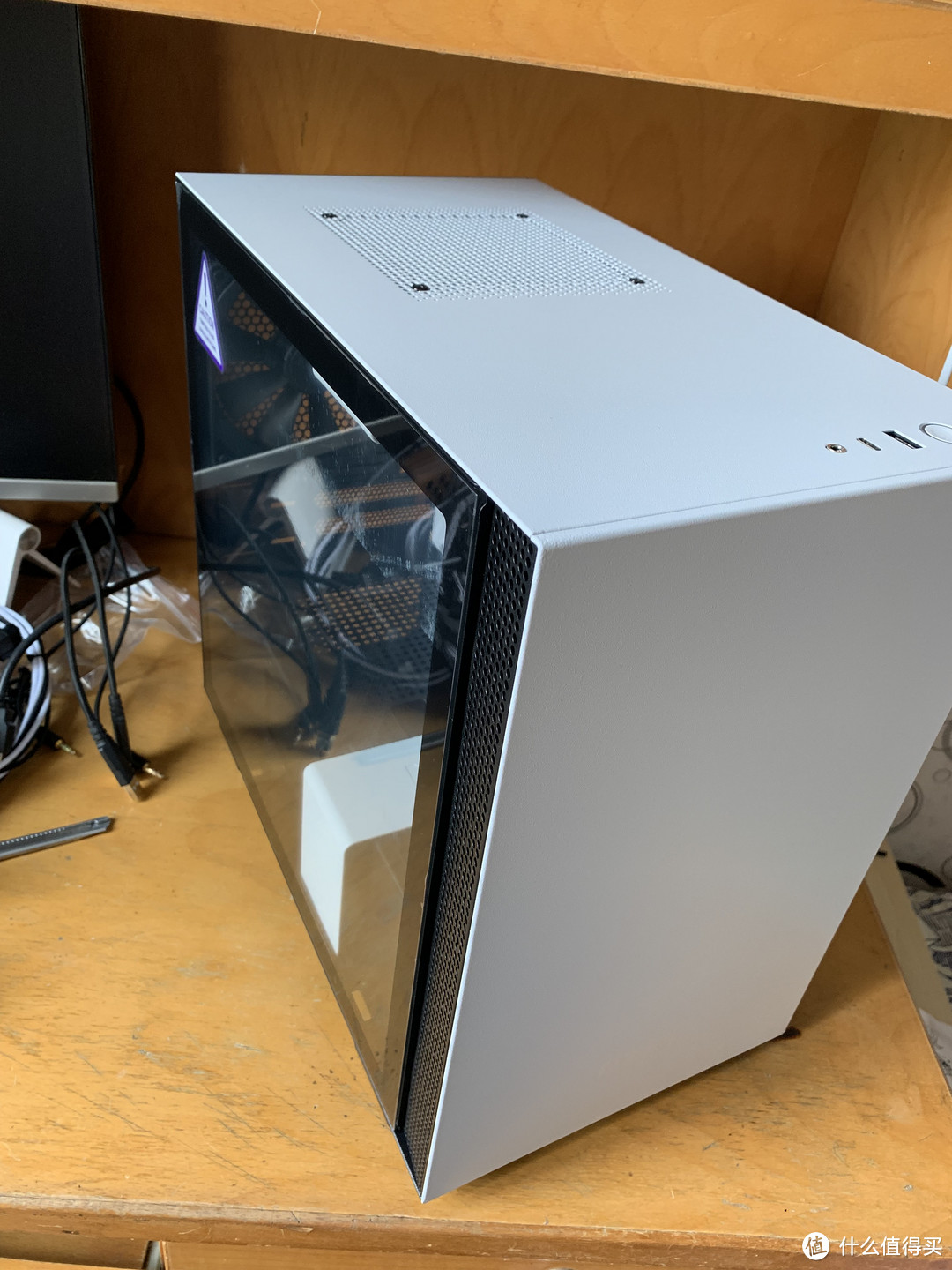 小升级，小瑕疵，恩杰 NZXT H210白色itx机箱开箱和装机