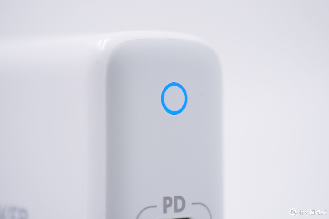 拆解报告:ANKER 60W氮化镓双USB-C口充电器(A2029)