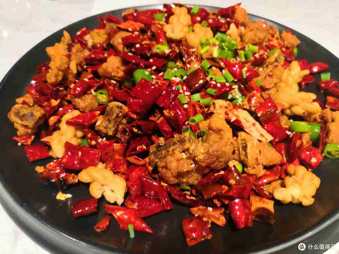 炒汤圆,炒汤圆,「本甄」的汤圆甜又辣