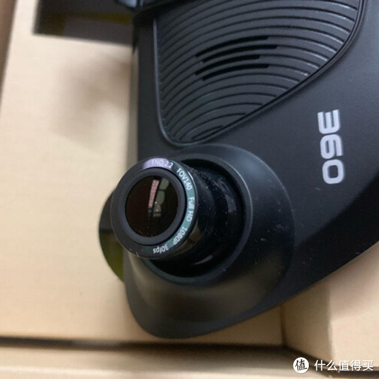 前后双录 倒车影像 360行车记录仪开箱体验!
