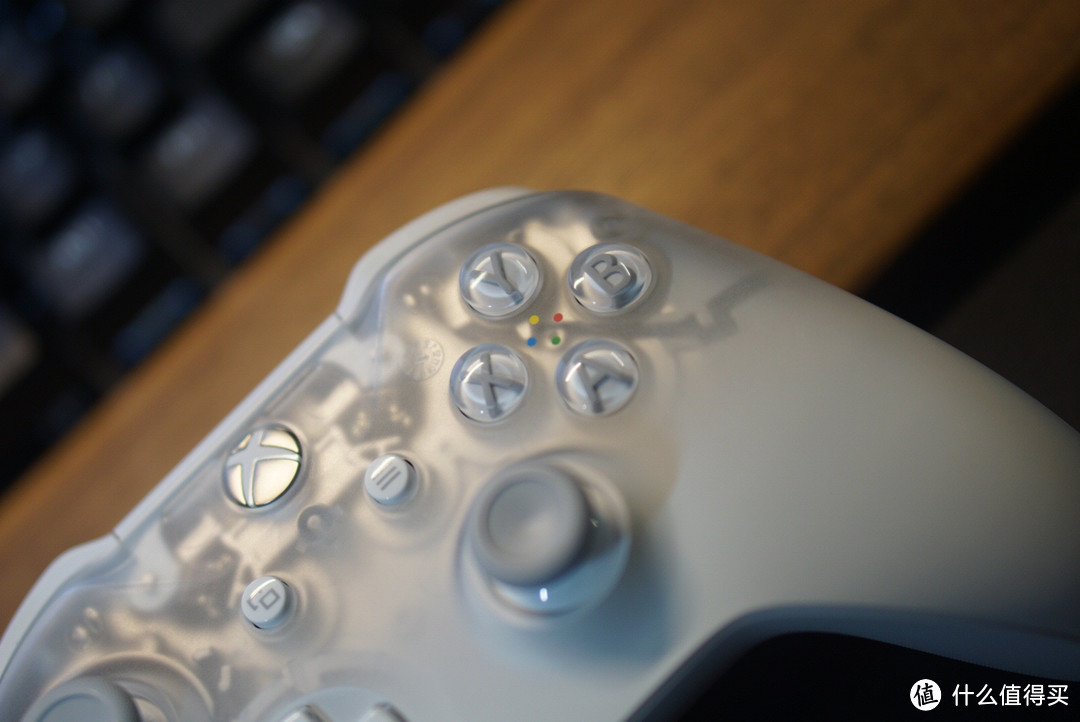 微软 Xbox One S 绝对领域：白 蓝牙手柄 开箱