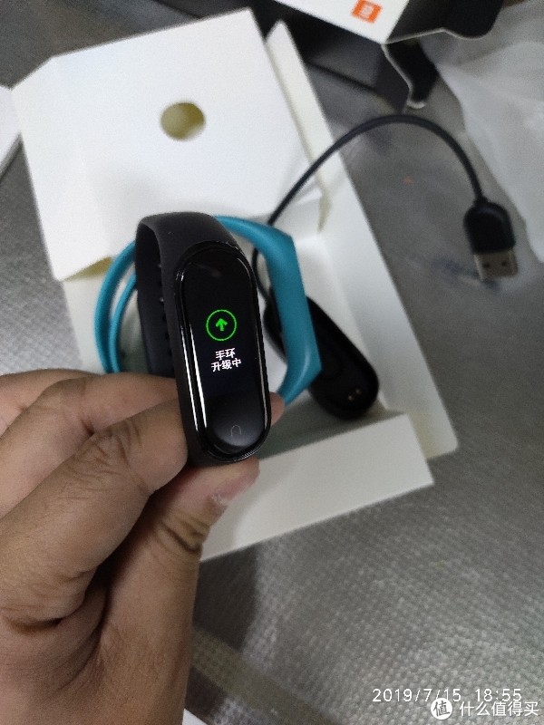 蓝牙连接后，立刻显示升级