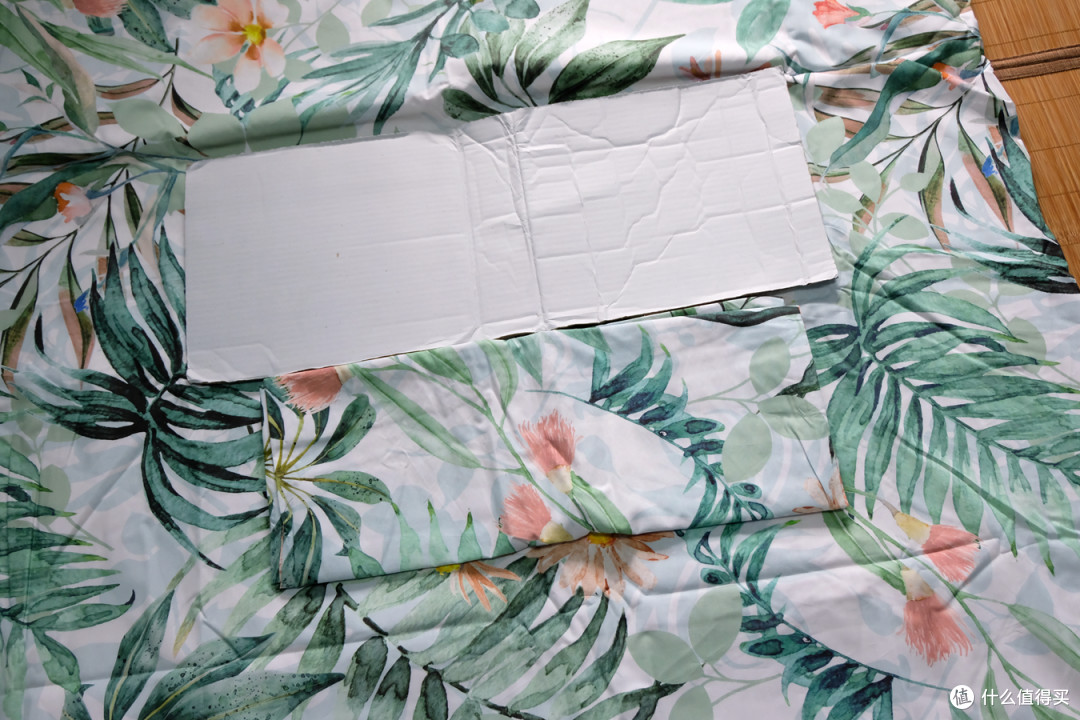 淡雅的水墨风,柔软亲肤舒适体验:In Homeware Ins风 热带雨林棕榈 被套套装