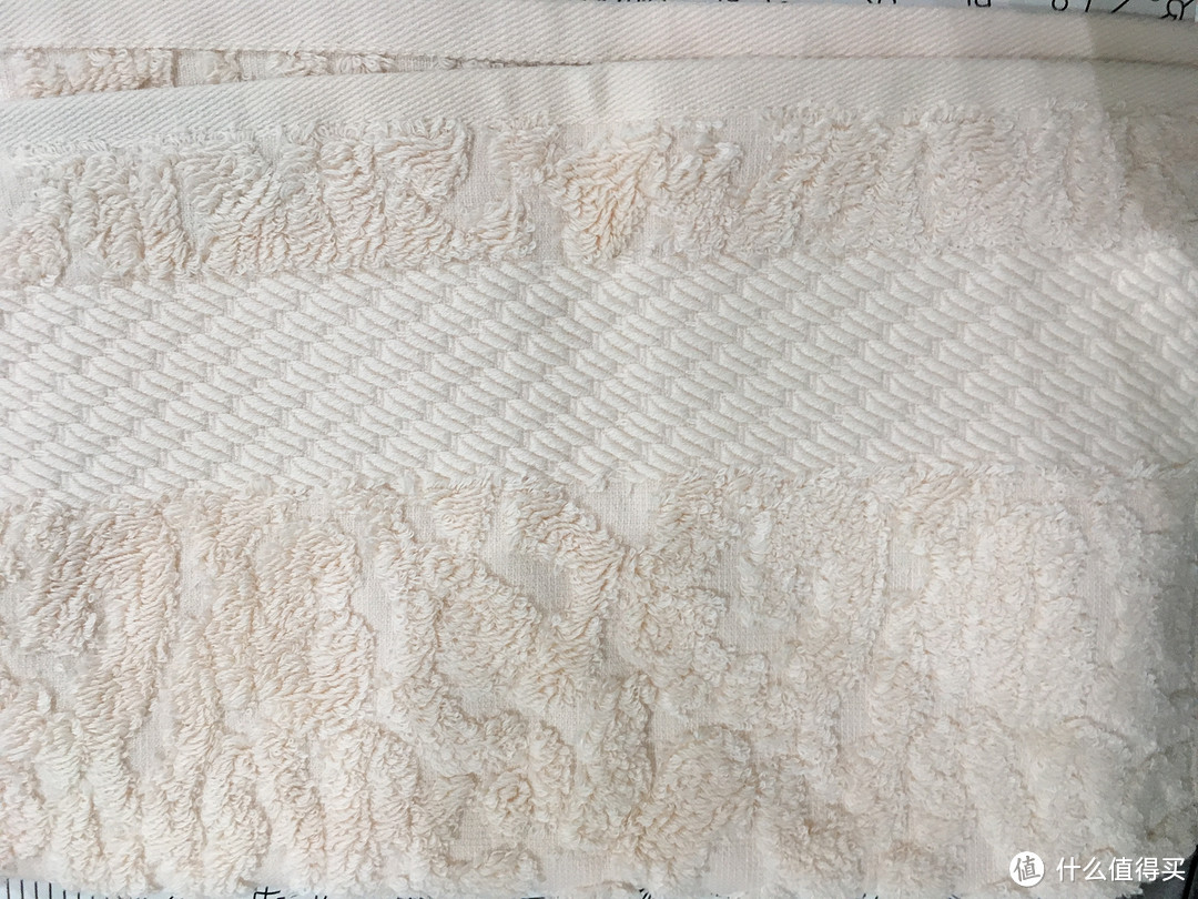 一年卖出 30 亿的日本国民毛巾，吸水超快，还越用越软