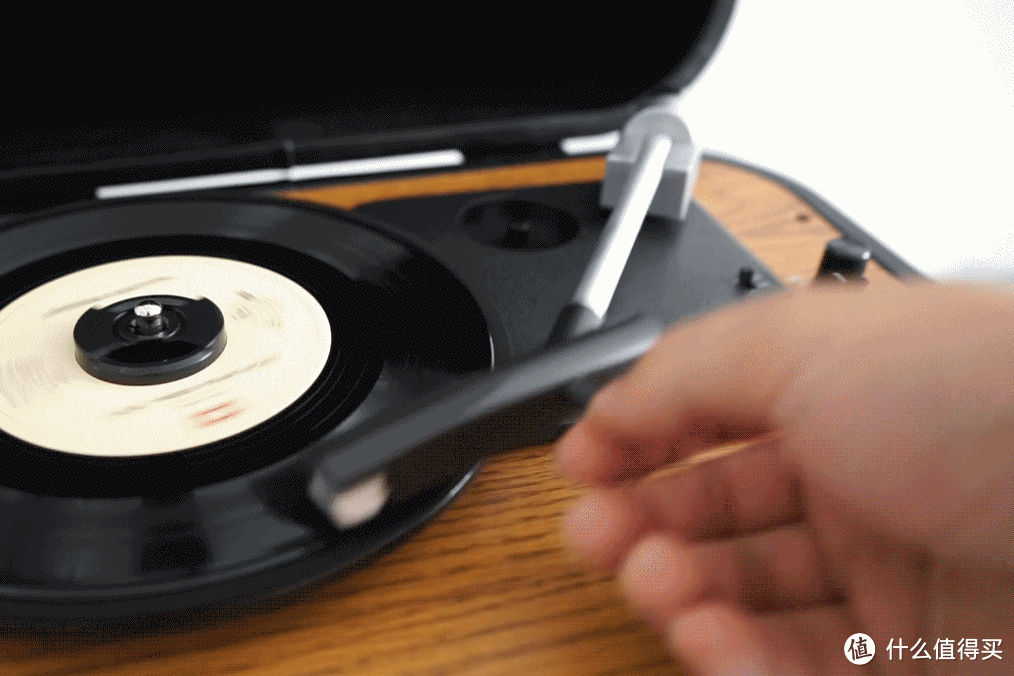 感受经典，还原音乐最真实的模样，体验巫1900手提式黑胶唱机