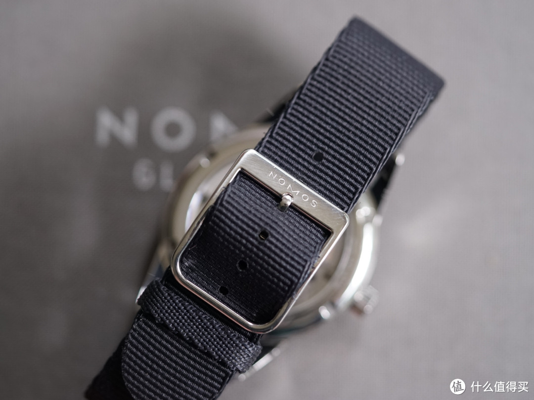 手表界的“无印良品”——Nomos