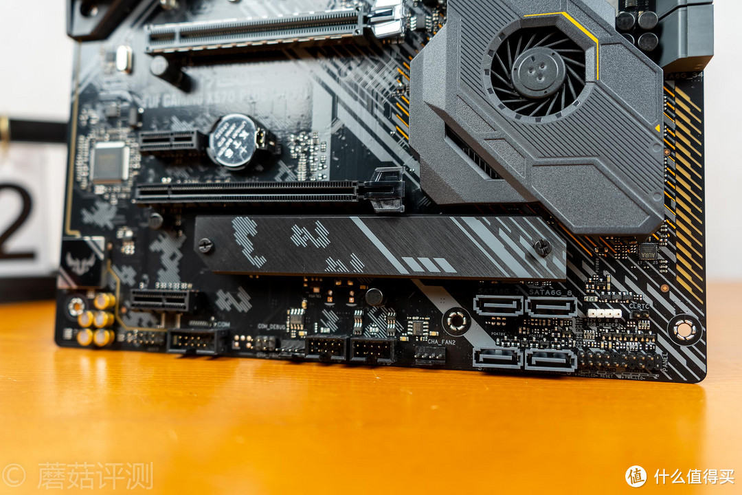 或是性价比最高的X570主板，没有之一！华硕(ASUS)TUF GAMING X570-PLUS(WI-FI)主板 评测