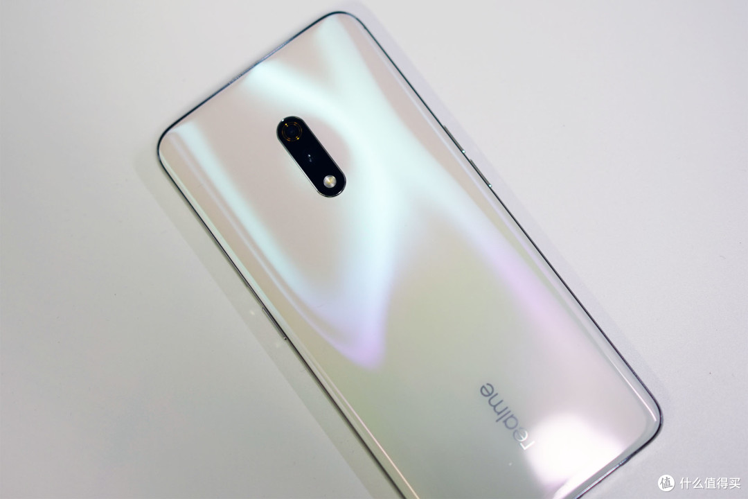买 OPPO Reno 不如买 realme X?那倒未必