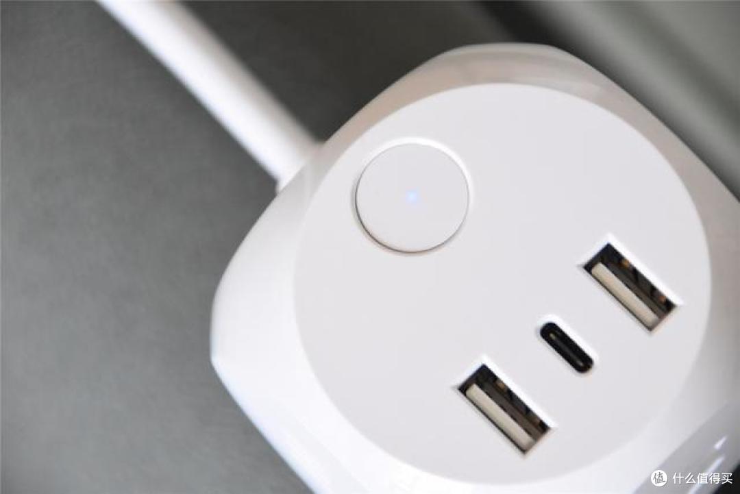 业内首款USB-C接口，新国标配置支持快速充电，爱国者魔方插座
