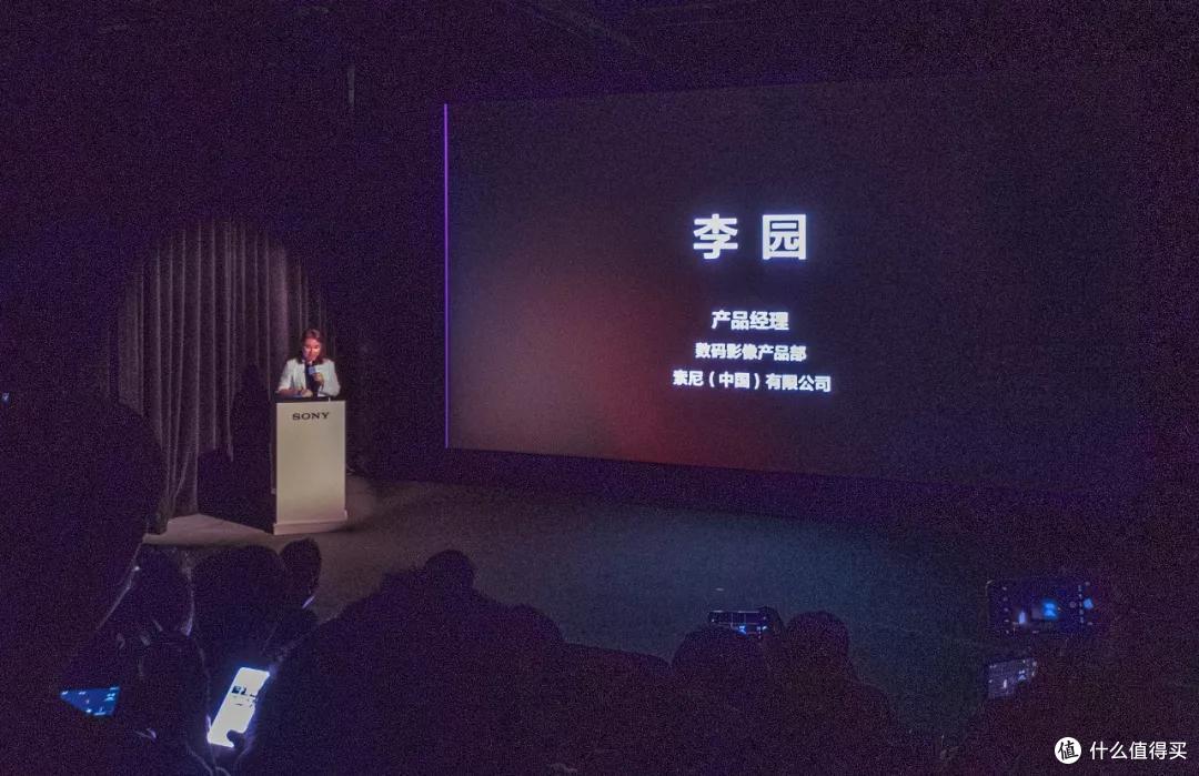 狗哥热评 | 索尼的黑卡黑在哪儿!