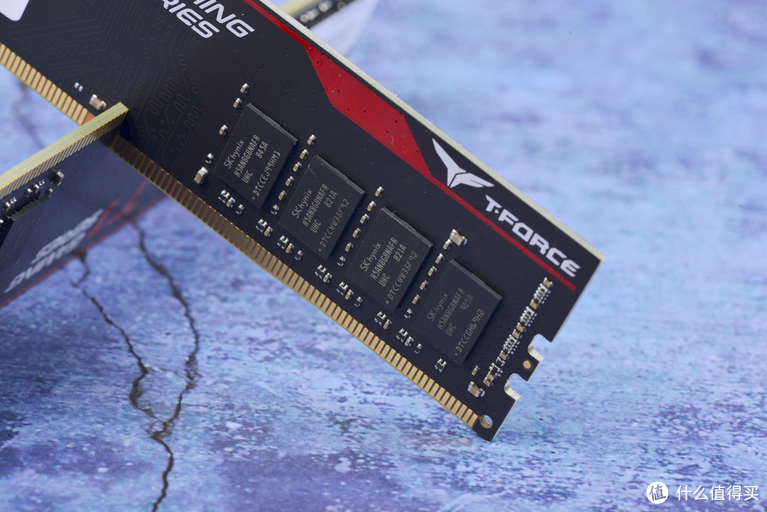 性价比、兼容性快到我碗里去，，十铨T1 Gaming DDR4入手试玩