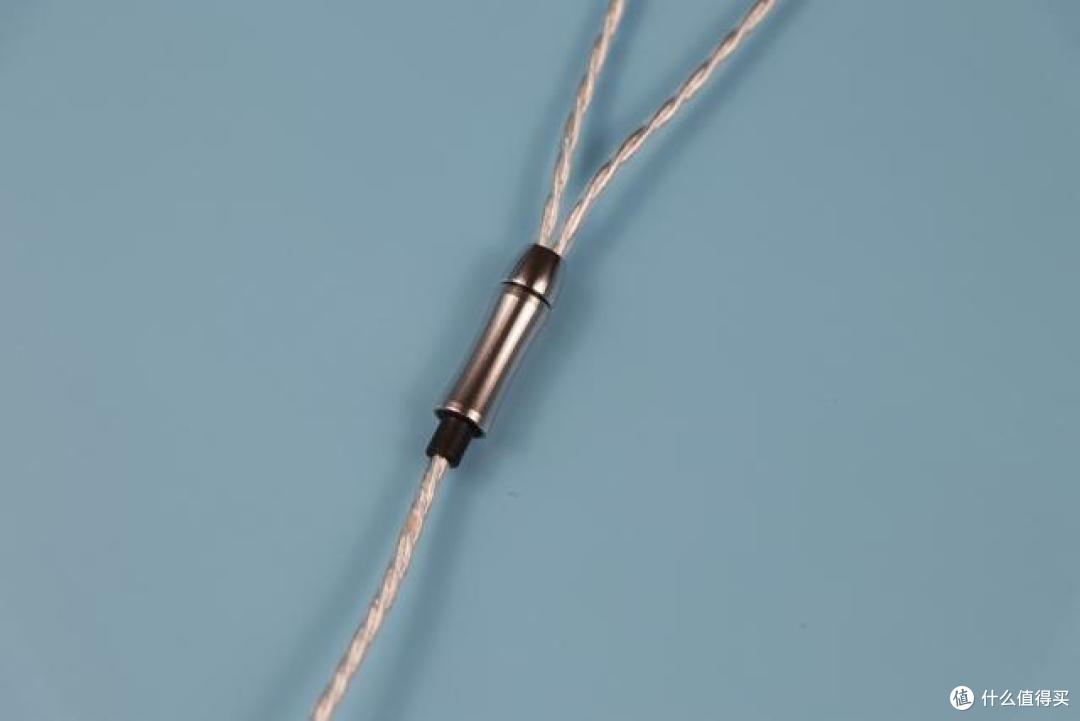 499内不可不玩的耳机,用料做工到位,森韵V33体验