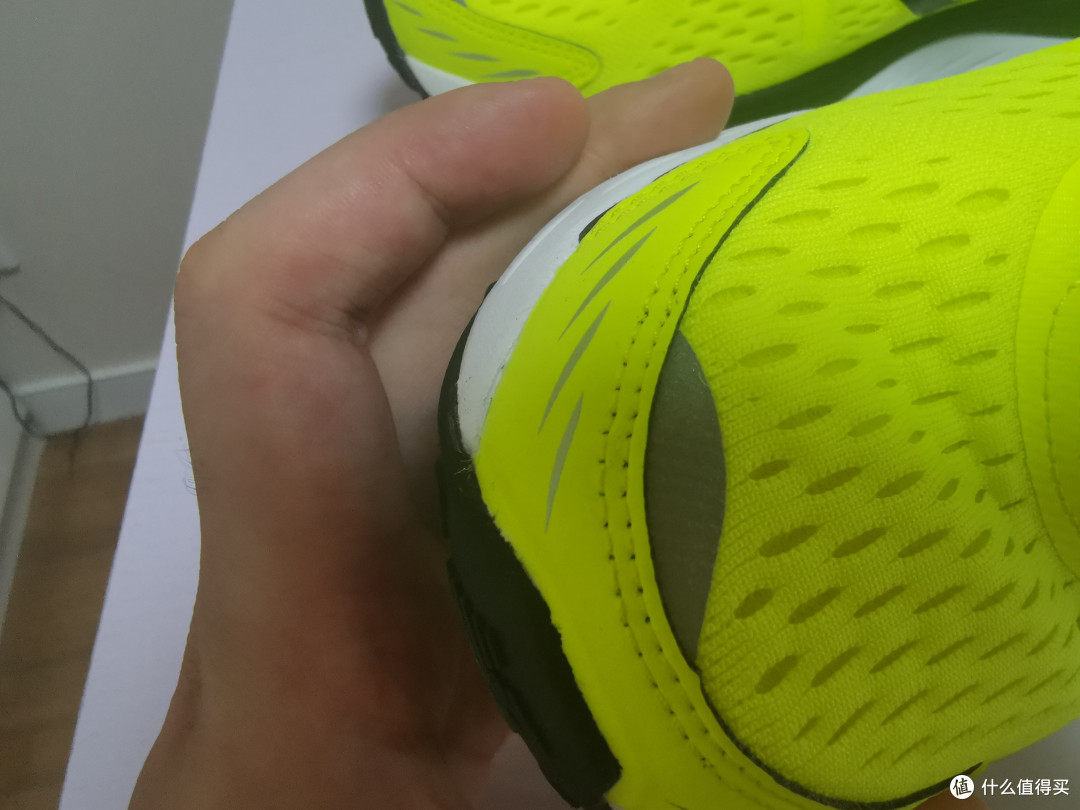 200多元的冷门次*级缓震——New Balance 880V6 跑鞋开箱