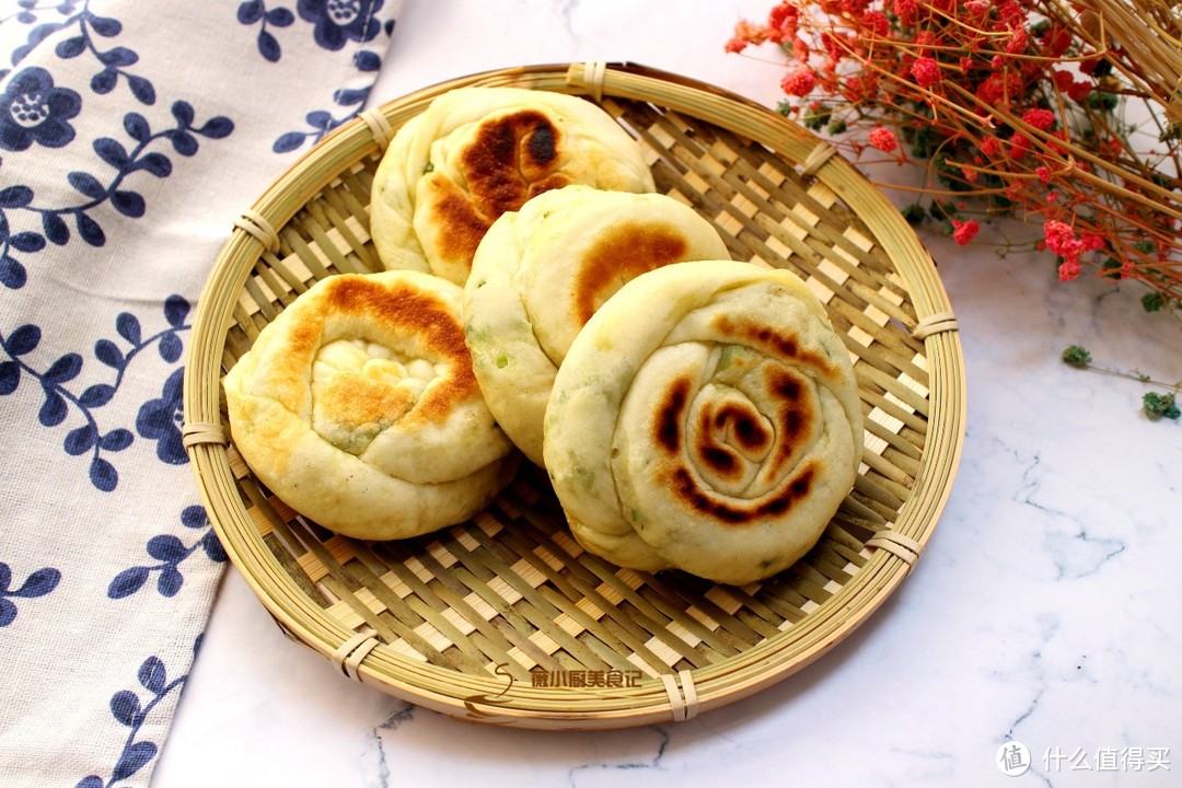 发面葱花饼这样做真香,外酥内软,做法详细讲解,新手一看就会